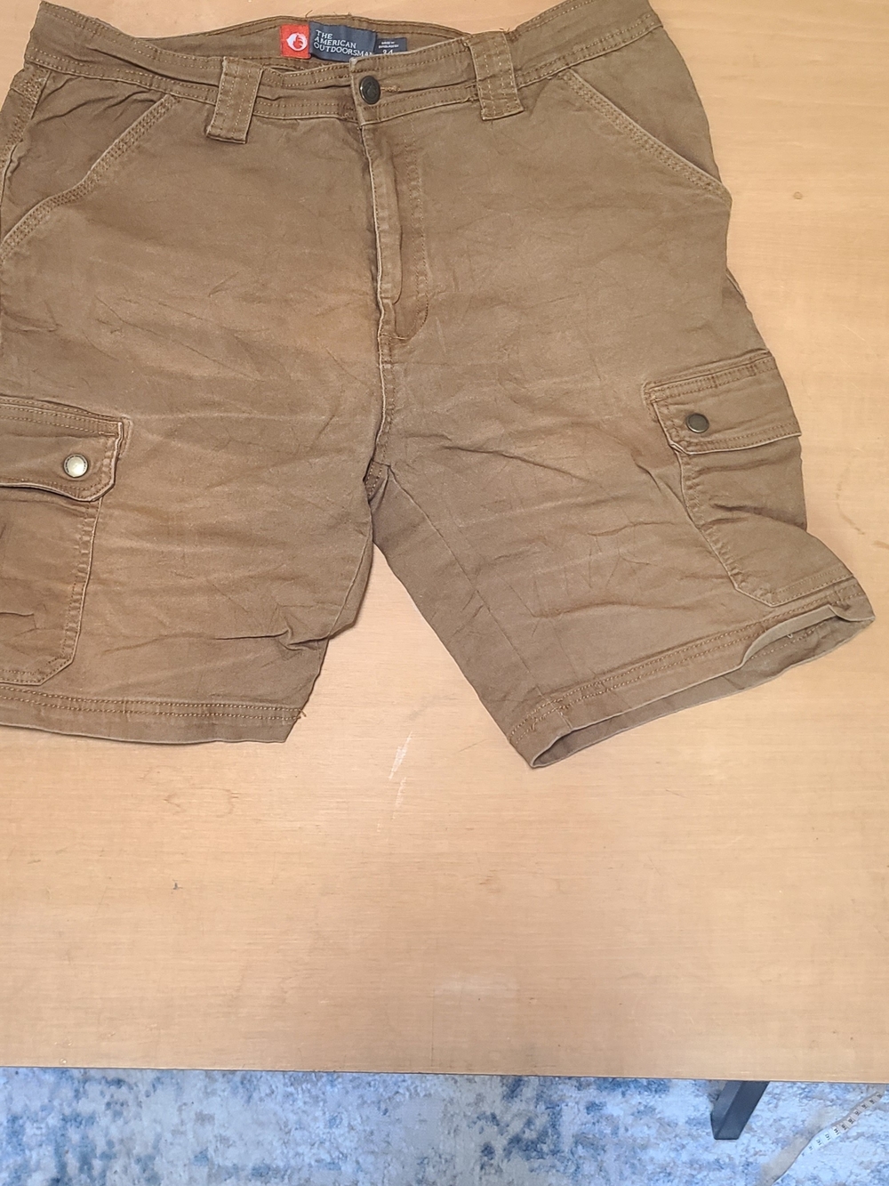 American Outdoors Men's Brown Cargo Shorts with Utility Pockets